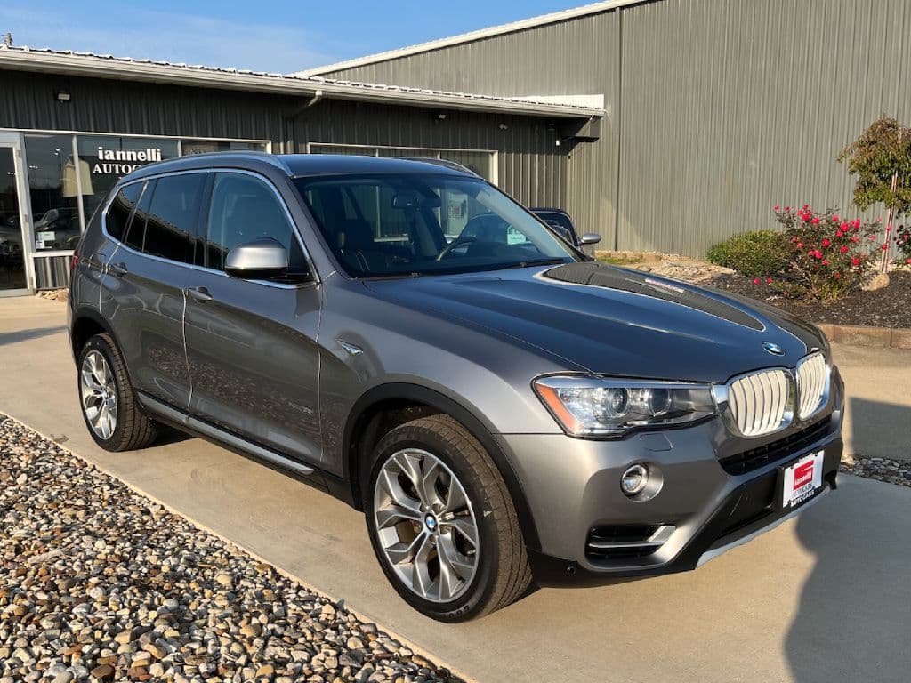 2017 BMW X3 xDrive35i - Image 4