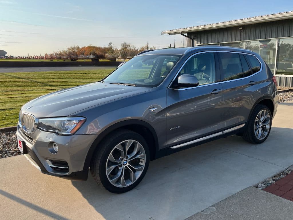 2017 BMW X3 xDrive35i - Image 2