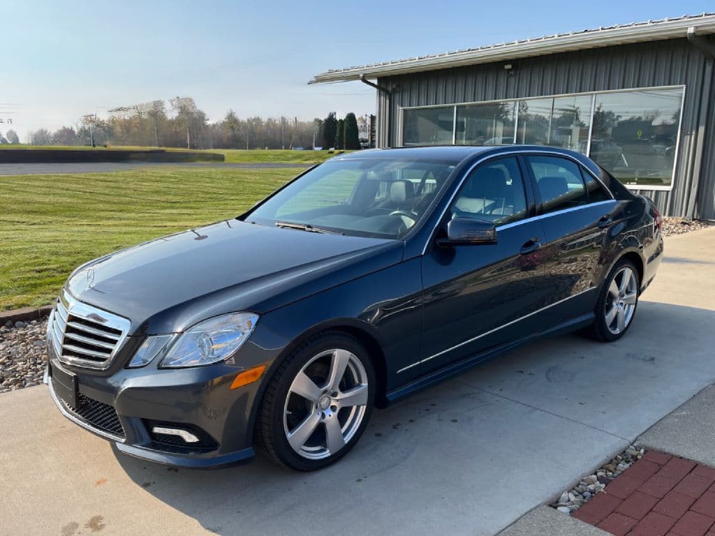 2011 Mercedes-Benz E-Class E 350 Luxury 4MATIC - Main Image